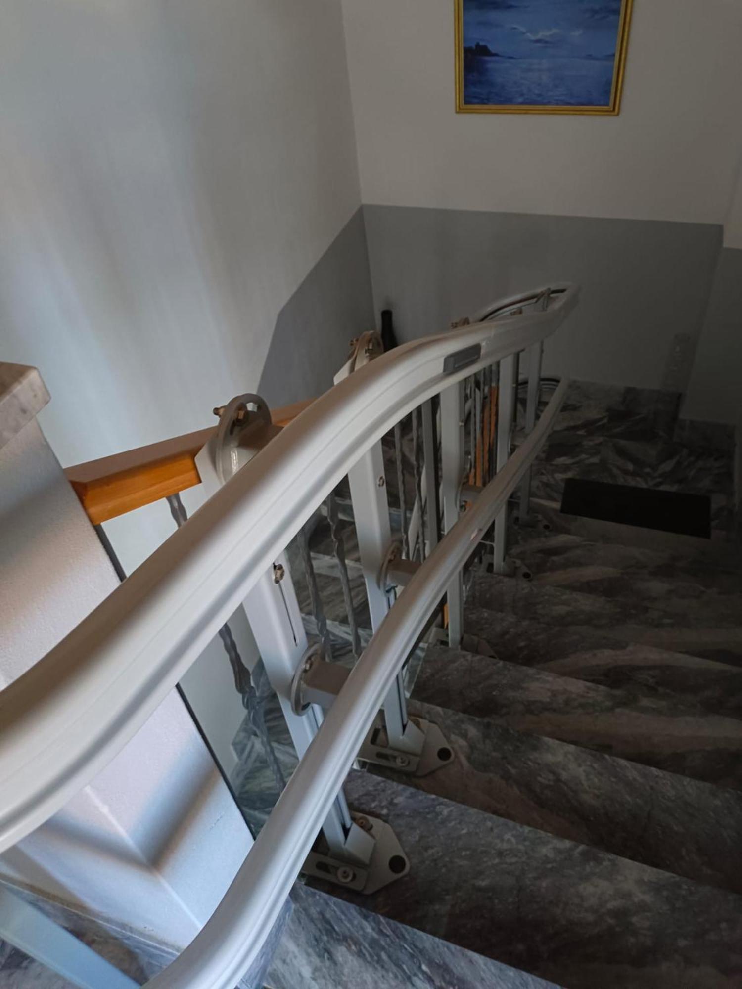 Вілла Casa Anna Ceparana Екстер'єр фото